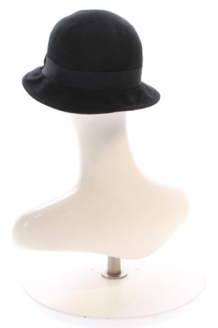 Шапка H&M Divided, Цвят Черен, Цена 13,60 €