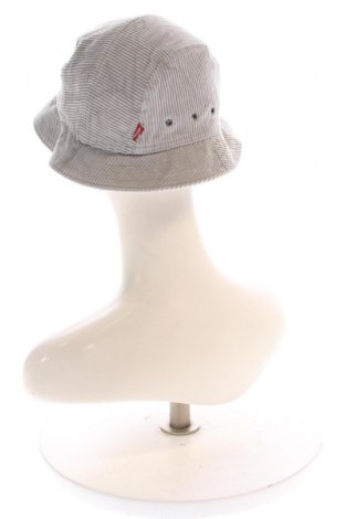 Шапка Levi's, Цвят Сив, Цена 14,31 €