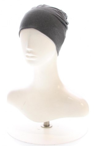 Шапка Reserved, Цвят Сив, Цена 10,73 €