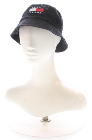 Шапка Tommy Jeans, Цвят Черен, Цена 17,46 €