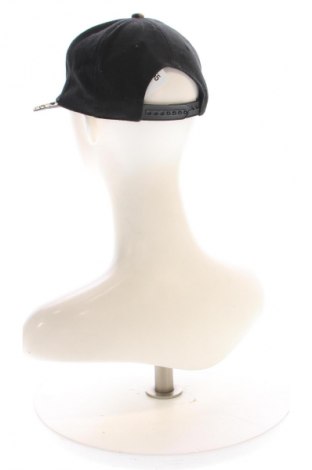 Шапка Unbranded, Цвят Многоцветен, Цена 3,57 €