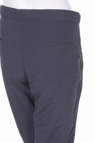 Дамски спортен панталон Fanatic, Размер M, Цвят Черен, Цена 20,40 лв.