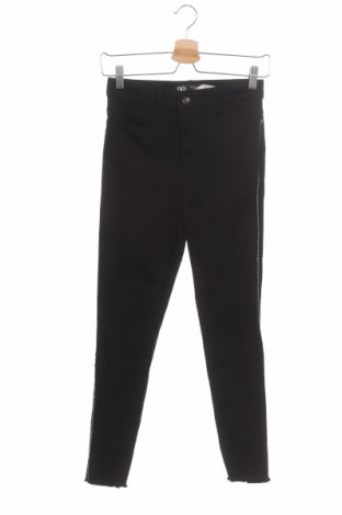 Dámské džíny  Zara, Velikost S, Barva Černá, 98% bavlna, 2% elastan, Cena  240,00 Kč