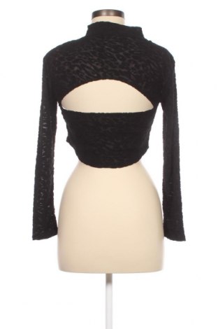 Дамска блуза Kendall & Kylie, Размер M, Цвят Черен, Цена 25,40 лв.