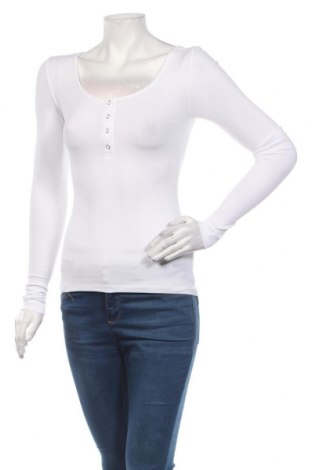 Γυναικεία μπλούζα Pieces, Μέγεθος XS, Χρώμα Λευκό, Τιμή 5,44 €