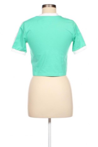 Дамска тениска Adidas Originals, Размер S, Цвят Зелен, Цена 19,62 лв.