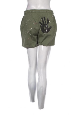 Дамски къс панталон Chattawak, Размер M, Цвят Зелен, Цена 19,20 лв.