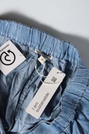 Дамски къс панталон Esprit, Размер XL, Цвят Син, Цена 24,00 лв.