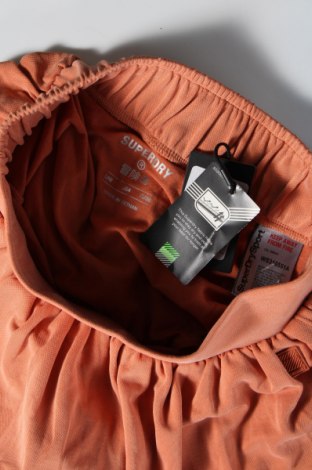 Дамски къс панталон Superdry, Размер S, Цвят Оранжев, Цена 25,40 лв.