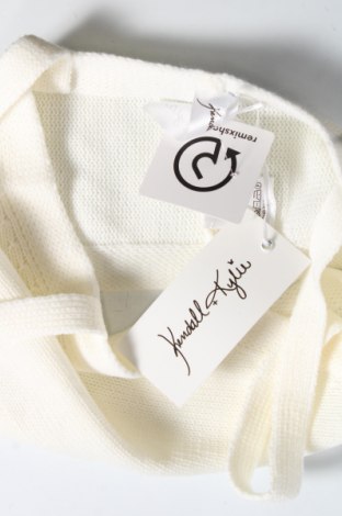 Дамски потник Kendall & Kylie, Размер S, Цвят Бял, Цена 22,75 лв.