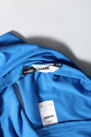 Γυναικείο αμάνικο μπλουζάκι Weekday, Μέγεθος L, Χρώμα Μπλέ, Τιμή 29,38 €