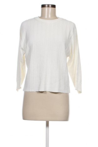 Дамски пуловер S.Oliver, Размер M, Цвят Бял, 63% вискоза, 37% полиамид, Цена 47,25 лв.