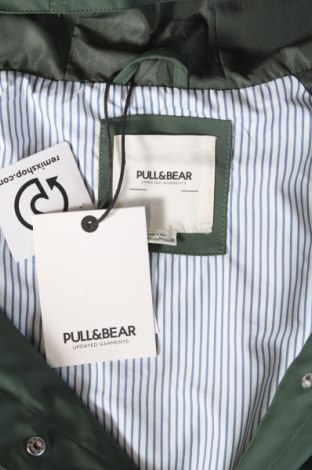 Дамско яке Pull&Bear, Размер M, Цвят Зелен, Цена 173,00 лв.