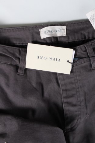 Мъжки панталон Pier One, Размер M, Цвят Сив, Цена 27,84 лв.