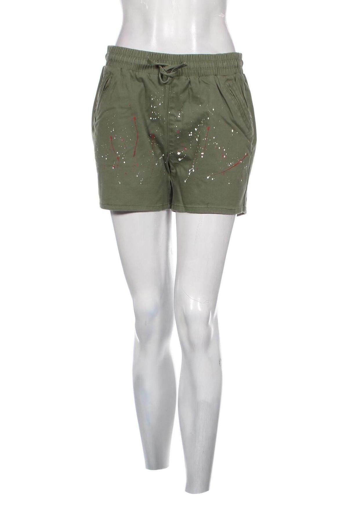 Дамски къс панталон Chattawak, Размер M, Цвят Зелен, Цена 19,20 лв.