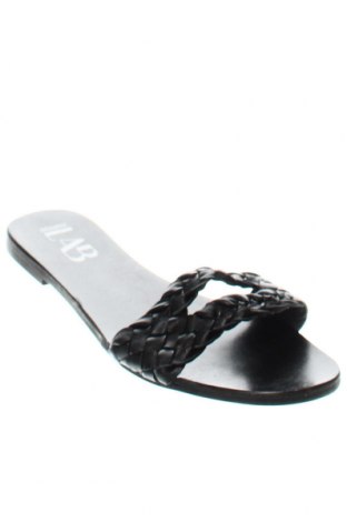 Pantofle Answear, Velikost 39, Barva Černá, Cena  536,00 Kč