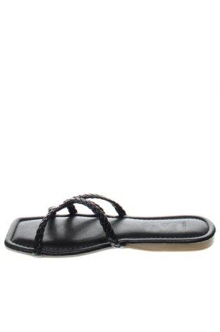 Papuci Answear, Mărime 38, Culoare Negru, Preț 99,37 Lei