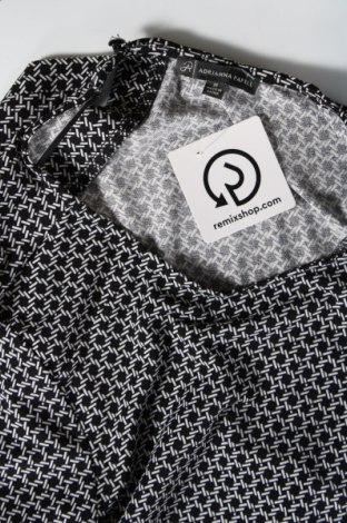 Γυναικεία μπλούζα Adrianna Papell, Μέγεθος M, Χρώμα Μαύρο, Τιμή 3,15 €