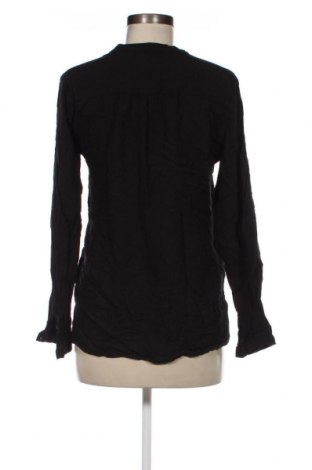Дамска блуза B.Young, Размер S, Цвят Черен, Цена 3,60 лв.