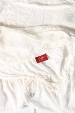 Damen Shirt Buffalo, Größe XXS, Farbe Weiß, Preis 16,70 €