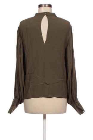 Дамска блуза H&M, Размер M, Цвят Зелен, Цена 4,56 лв.