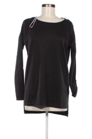 Γυναικεία μπλούζα Janina, Μέγεθος XL, Χρώμα Μαύρο, Τιμή 2,00 €