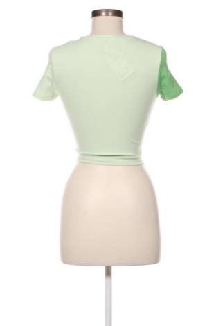 Дамска блуза Jennyfer, Размер S, Цвят Зелен, Цена 11,47 лв.