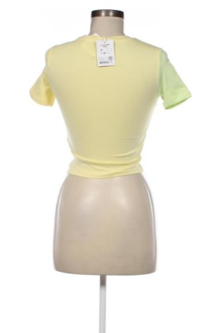 Дамска блуза Jennyfer, Размер XS, Цвят Жълт, Цена 11,47 лв.