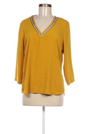 Дамска блуза Lola Liza, Размер M, Цвят Жълт, Цена 7,17 лв.