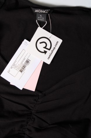 Damen Shirt Monki, Größe XL, Farbe Schwarz, Preis 4,69 €