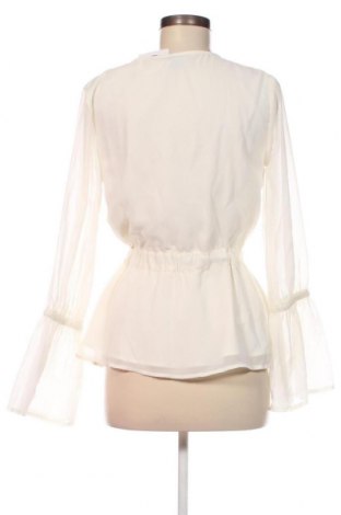 Дамска блуза NA-KD, Размер S, Цвят Бял, Цена 24,00 лв.