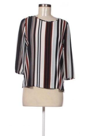 Γυναικεία μπλούζα ONLY, Μέγεθος S, Χρώμα Πολύχρωμο, Τιμή 1,95 €