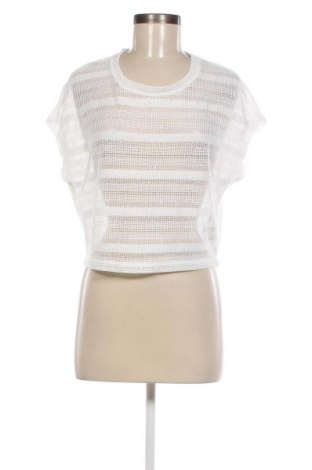 Γυναικεία μπλούζα ONLY, Μέγεθος S, Χρώμα Λευκό, Τιμή 2,04 €