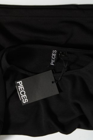 Дамска блуза Pieces, Размер S, Цвят Черен, Цена 8,40 лв.
