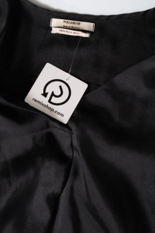 Дамска блуза Pull&Bear, Размер XS, Цвят Черен, Цена 18,82 лв.