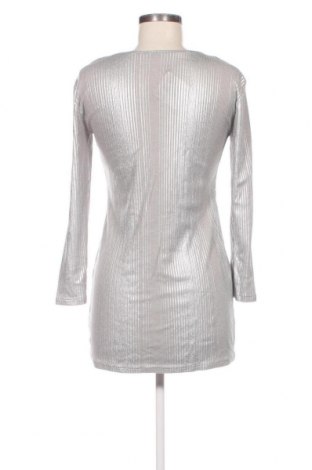 Damen Shirt Sisley, Größe M, Farbe Silber, Preis 22,51 €