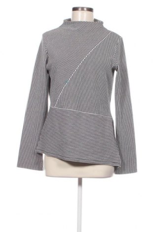 Γυναικεία μπλούζα Someday., Μέγεθος M, Χρώμα Πολύχρωμο, Τιμή 2,67 €