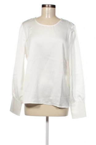 Γυναικεία μπλούζα VILA, Μέγεθος M, Χρώμα Λευκό, Τιμή 20,62 €