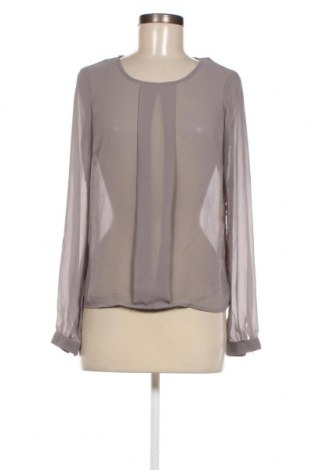 Γυναικεία μπλούζα VILA, Μέγεθος XS, Χρώμα Γκρί, Τιμή 1,76 €