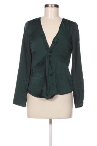 Дамска блуза Vero Moda, Размер XS, Цвят Зелен, Цена 9,20 лв.