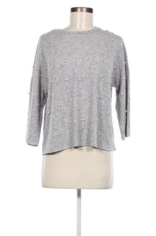 Дамска блуза Zara Trafaluc, Размер S, Цвят Сив, Цена 5,60 лв.