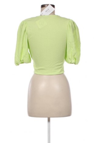 Дамска риза Monki, Размер S, Цвят Зелен, Цена 11,76 лв.