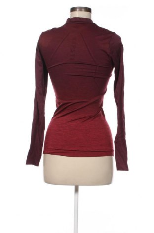 Дамска спортна блуза Kipsta, Размер S, Цвят Червен, Цена 26,00 лв.