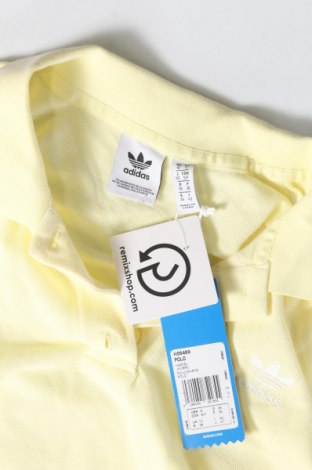 Damski T-shirt Adidas Originals, Rozmiar S, Kolor Żółty, Cena 154,60 zł