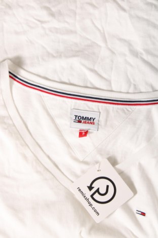 Дамска тениска Tommy Jeans, Размер S, Цвят Екрю, Цена 68,00 лв.