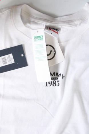 Дамска тениска Tommy Jeans, Размер S, Цвят Бял, Цена 68,00 лв.
