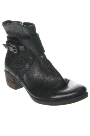 Dámské boty , Velikost 37, Barva Černá, Cena  176,00 Kč