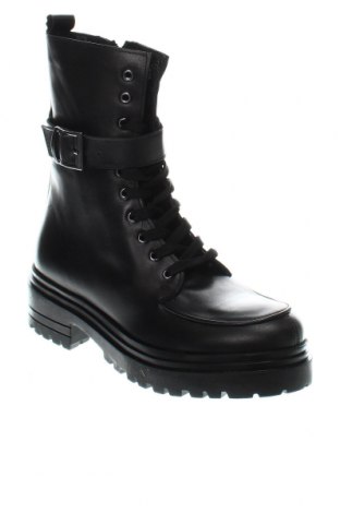 Dámské boty  Answear, Velikost 39, Barva Černá, Cena  1 299,00 Kč