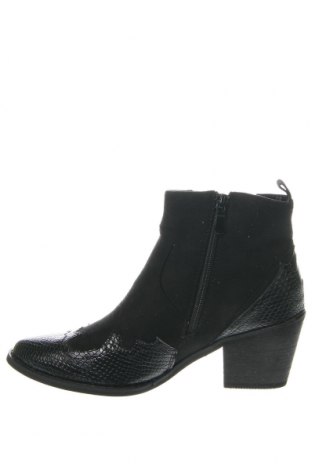 Dámské boty  Malien, Velikost 37, Barva Černá, Cena  859,00 Kč