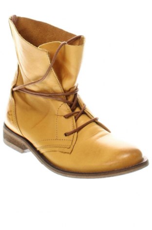 Dámské boty  SPM, Velikost 38, Barva Žlutá, Cena  1 020,00 Kč
